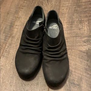 Dansko wedge booties size 39